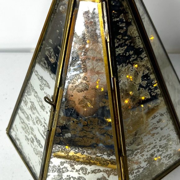 Mercury Glass Octagon Brass Lantern with LED Lights Strings 3 AAA Batteries Open - Picture 5 of 14